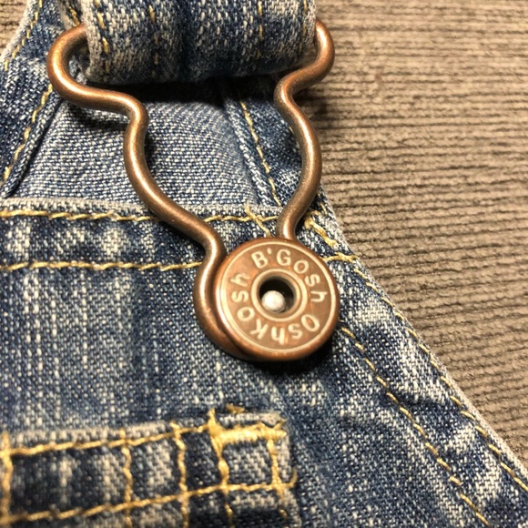 Oshkosh jean jumper, 3-6 months - Picture 4 of 6